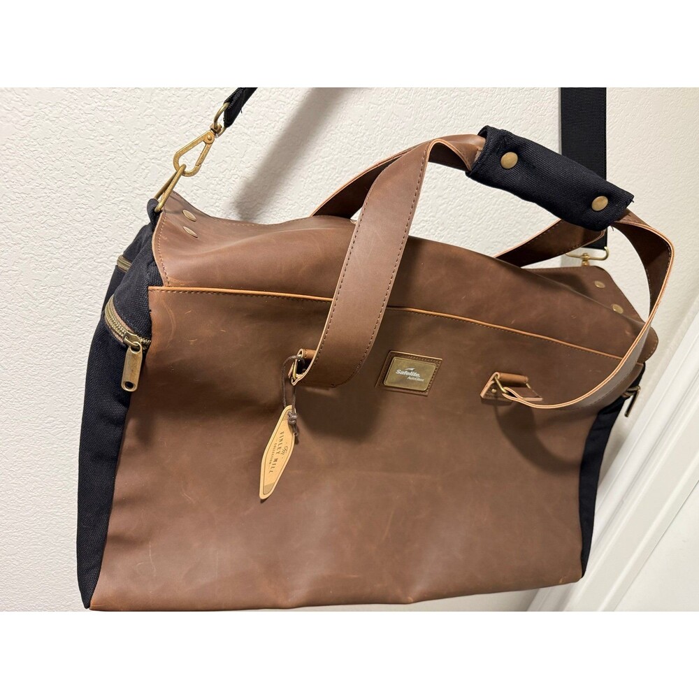Saddleback Leather Travel Bag MessengSaddleback Leather Travel Bag Messenger Bag